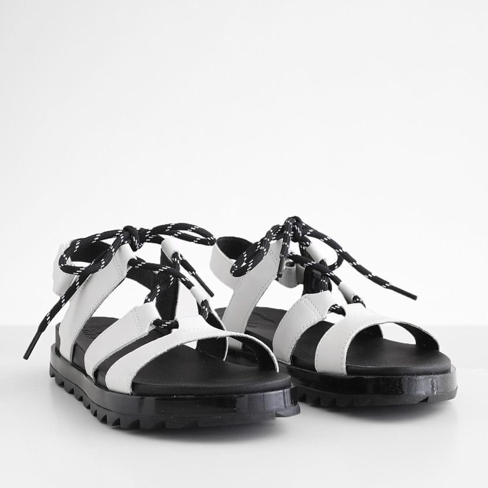 Sorel Roaming Leather Sandal White and Black Velcro and Ties Women’s Size 8